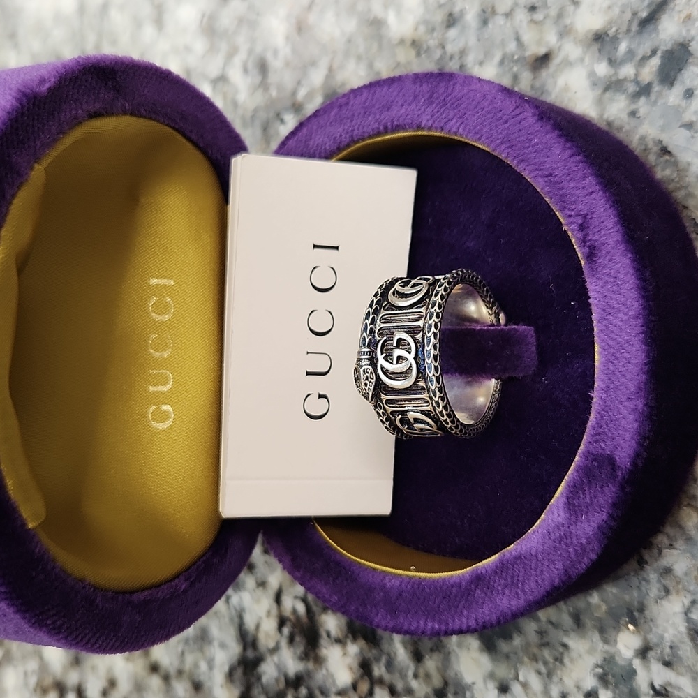 Ring